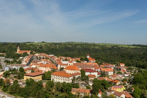 Výhled na město od kaple sv. Floriána