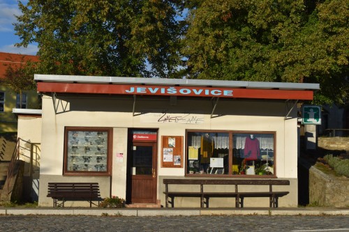Jevišovice - informační centrum na kruhovém objezdu