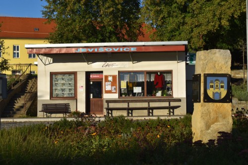 Jevišovice - informační centrum na kruhovém objezdu